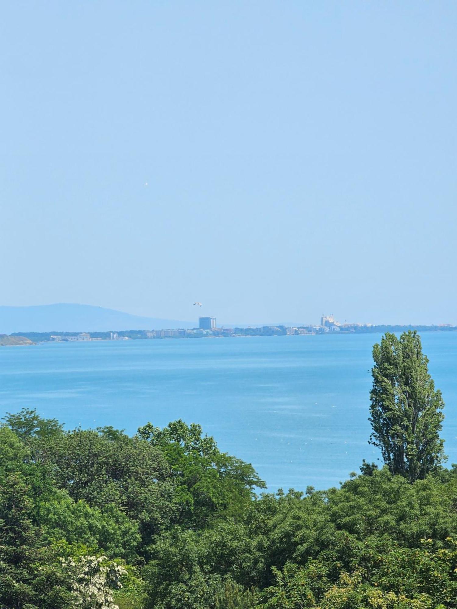 Seaview Lazur Apartment Burgas Ngoại thất bức ảnh